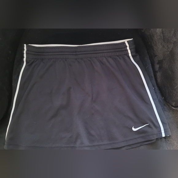 Nike Dresses & Skirts - Nike Black Athletic Skirt, Sz Medium